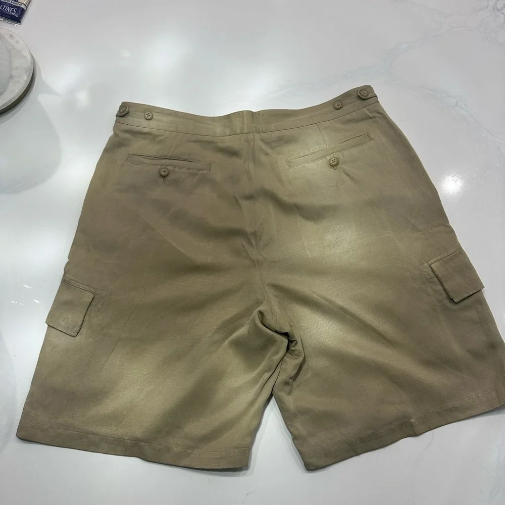 Claiborne Tan Cargo Shorts with Classic Design - Picture 2 of 5